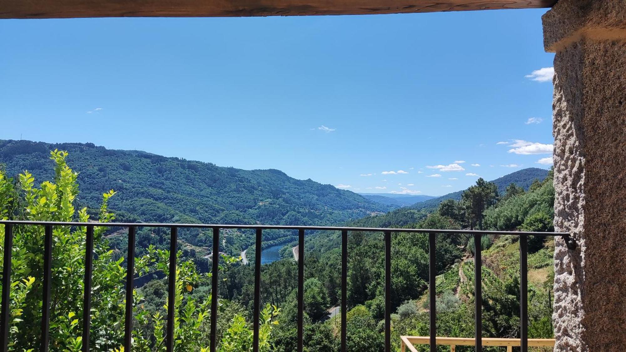 Xiravai-Ribeira Sacra Peares Exterior foto